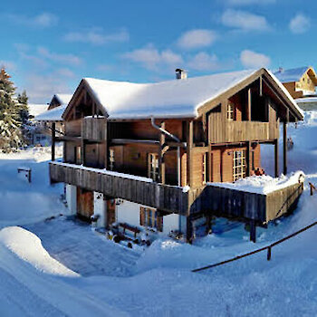 Bayerischer Wald 2015: Winterurlauber setzen auf gemütliche Ferienhäuser